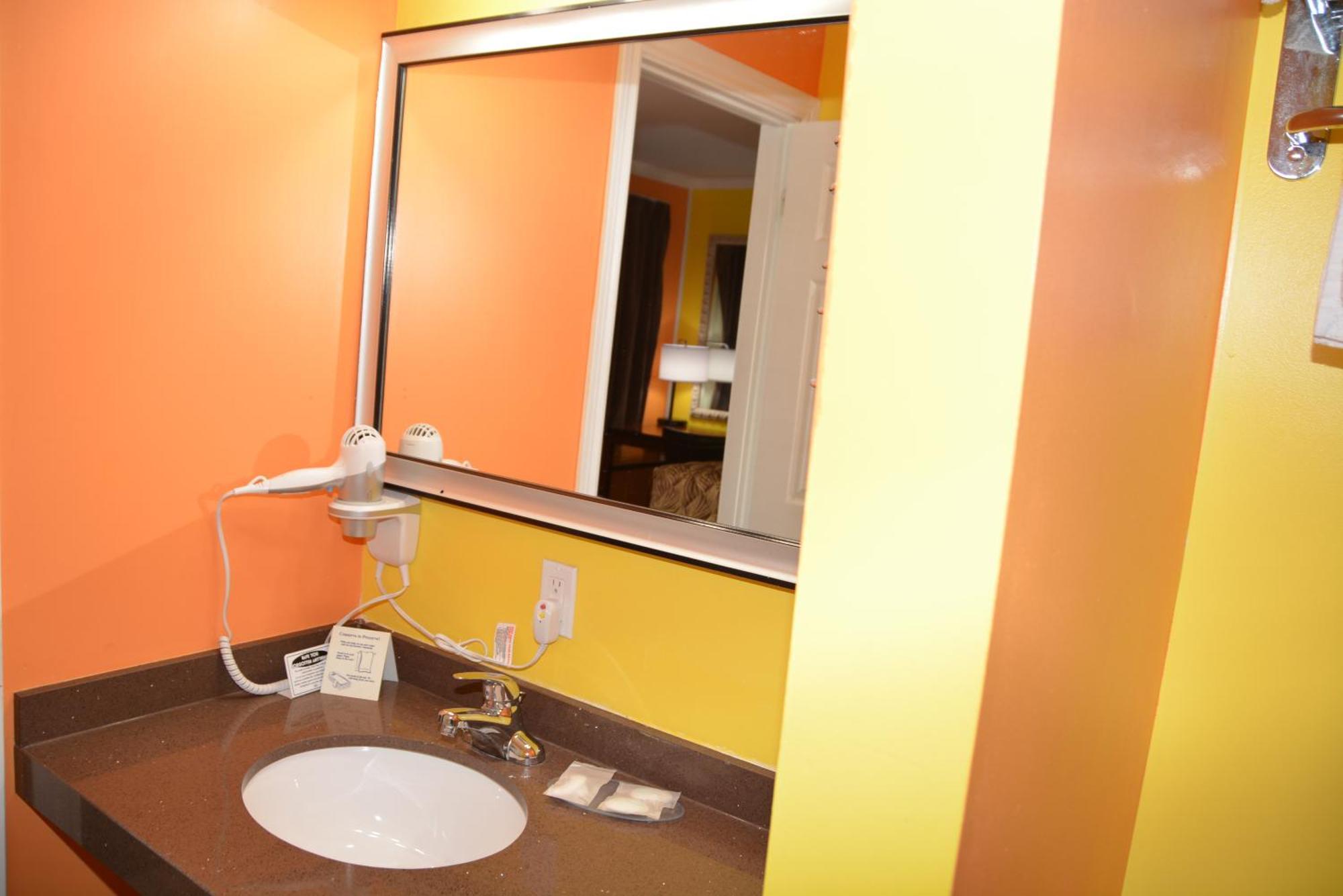 Harmony Inn Goderich Ngoại thất bức ảnh
